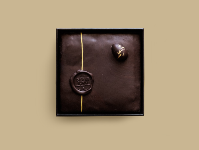 Chocolate District, Classic Pure Almond Figolla, Medium